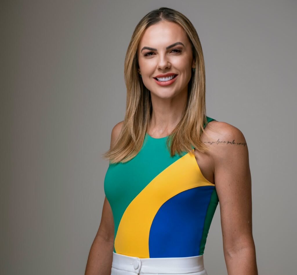 Karen Rocha defende mobilização suprapartidária em apoio a Flávio Bolsonaro